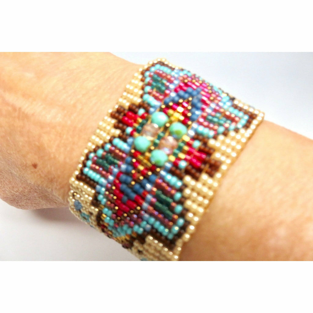 How to make a rainbow loom starburst bracelet | Rainbow loom, Rainbow loom  patterns, Rainbow loom bracelets