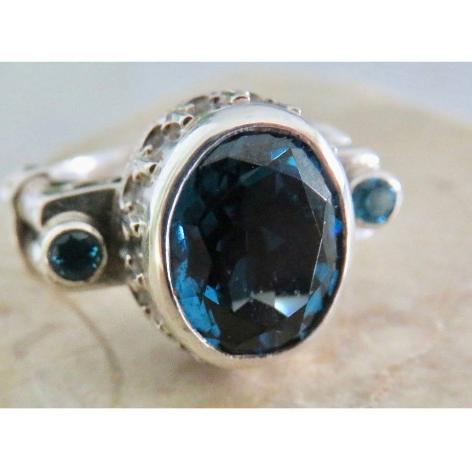 REVE Sterling Silver London Blue Topaz Oval Ring– ICE